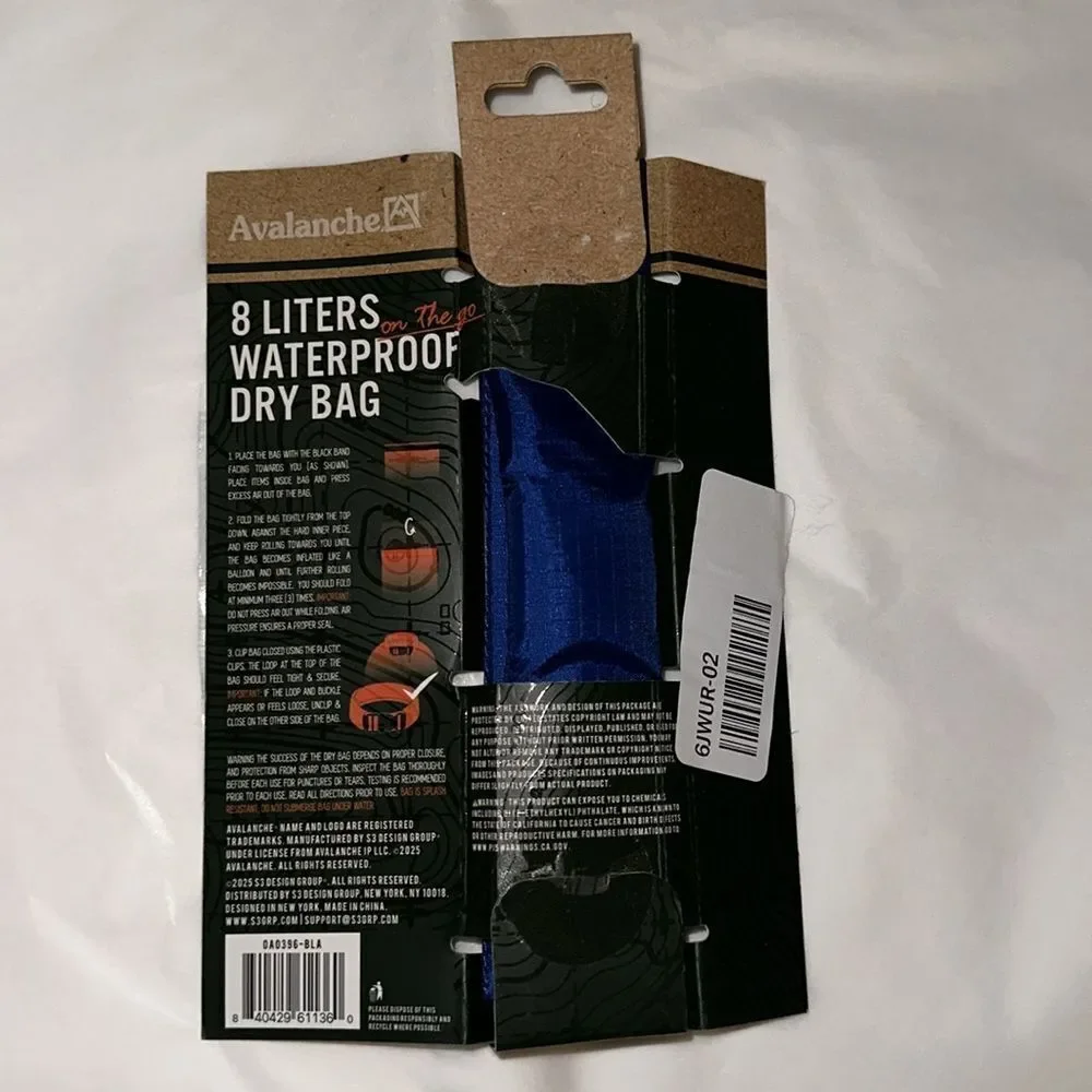 Avalanche Navy 8L Waterproof Lightweight Dry Bag